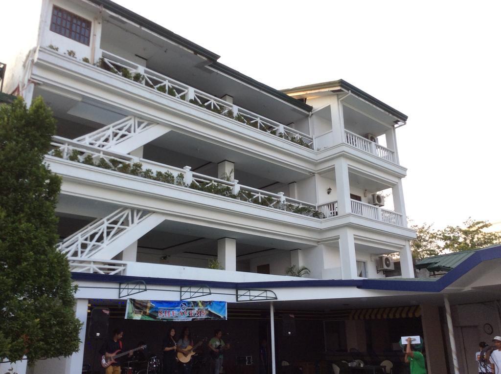 Subiza Beach Resort Olongapo Eksteriør bilde
