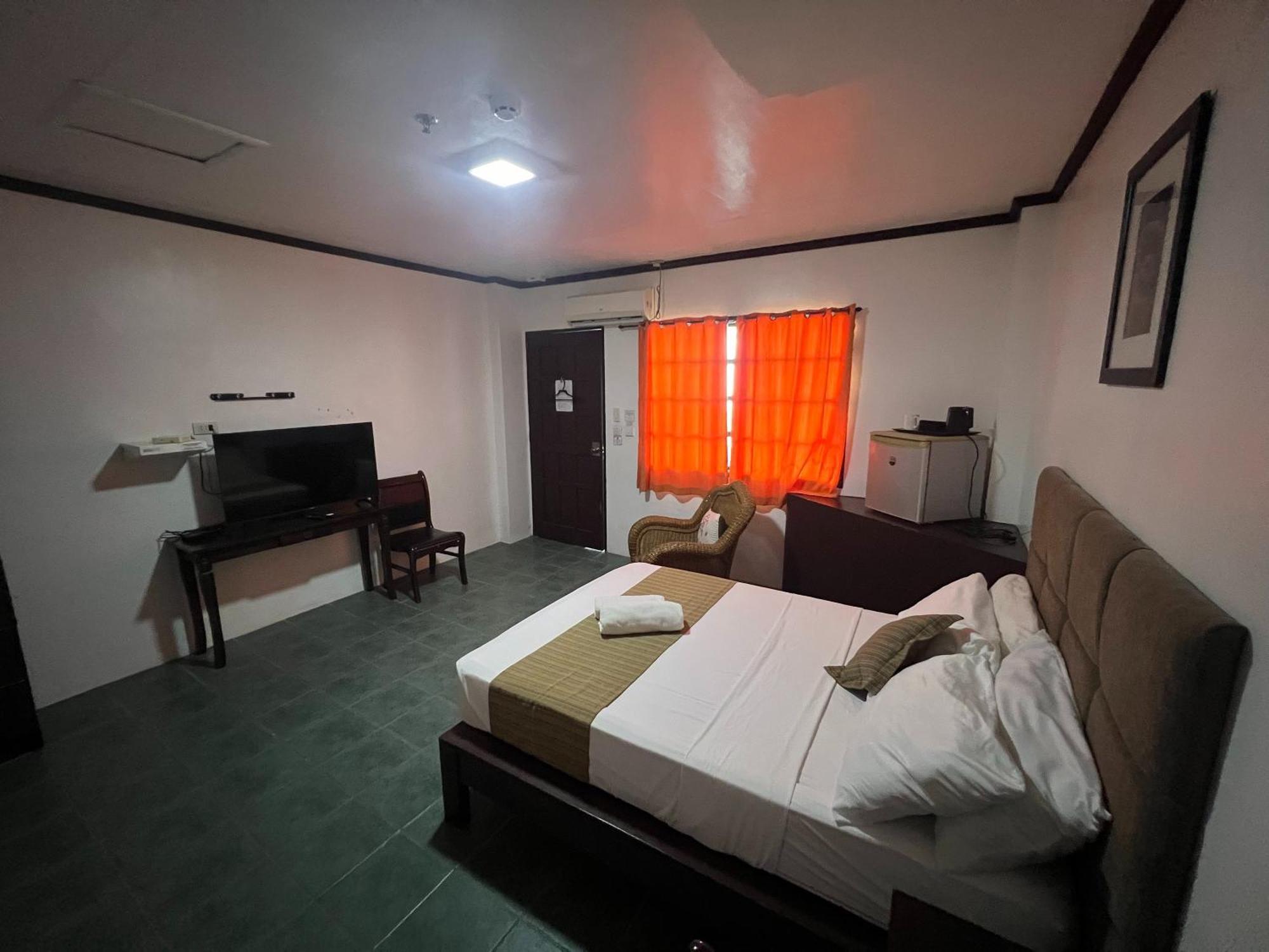 Subiza Beach Resort Olongapo Eksteriør bilde