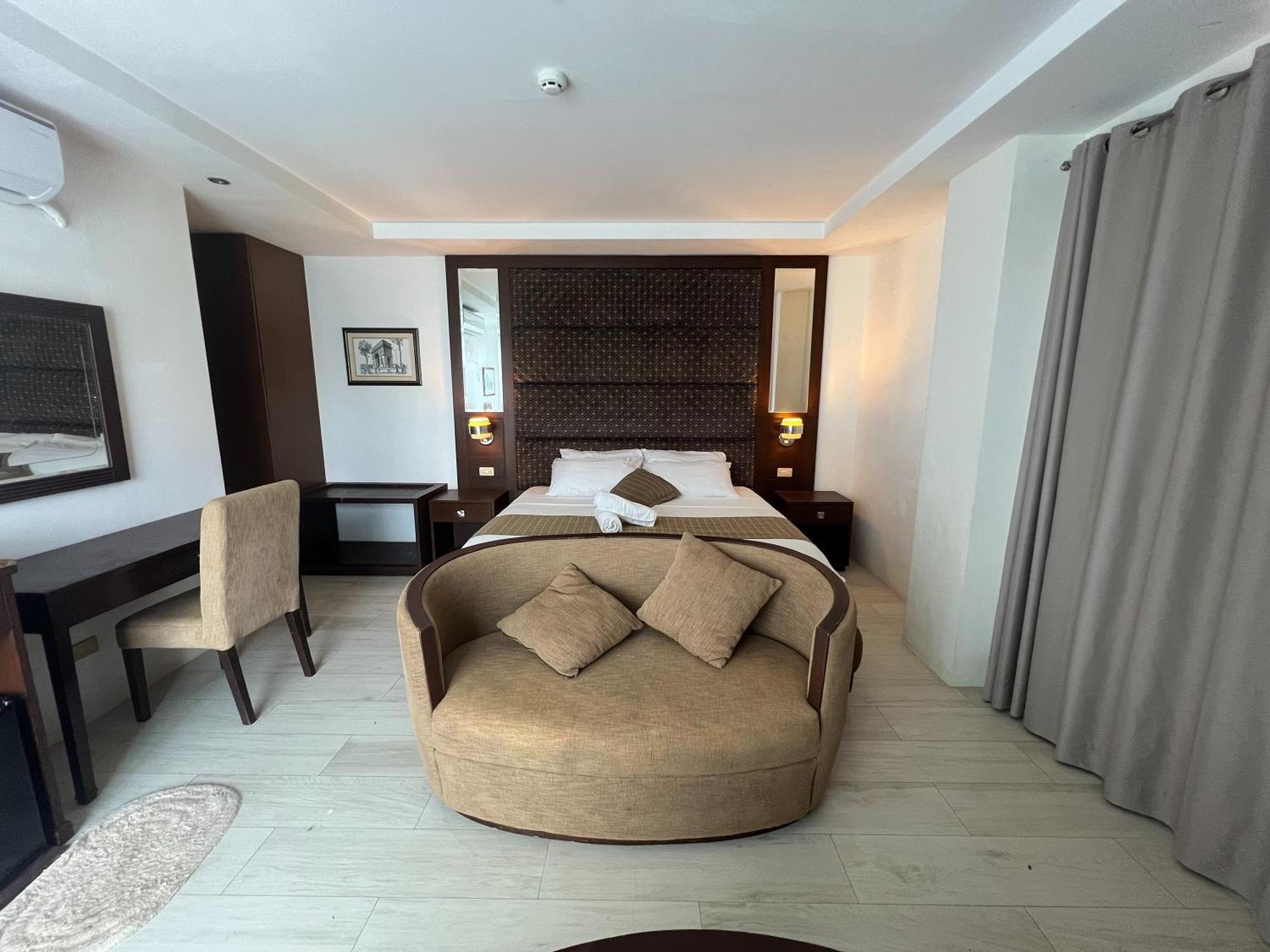 Subiza Beach Resort Olongapo Eksteriør bilde