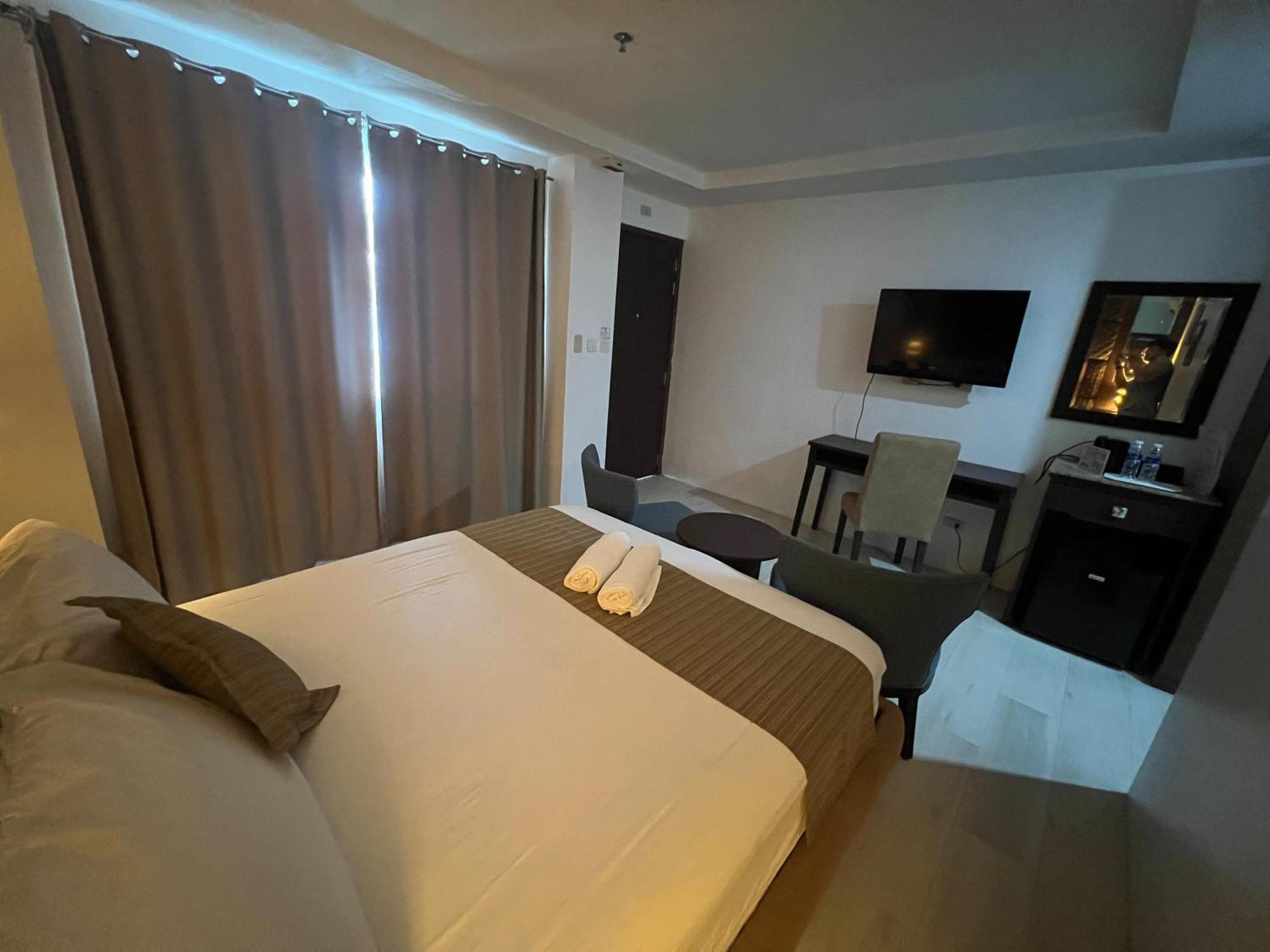 Subiza Beach Resort Olongapo Eksteriør bilde