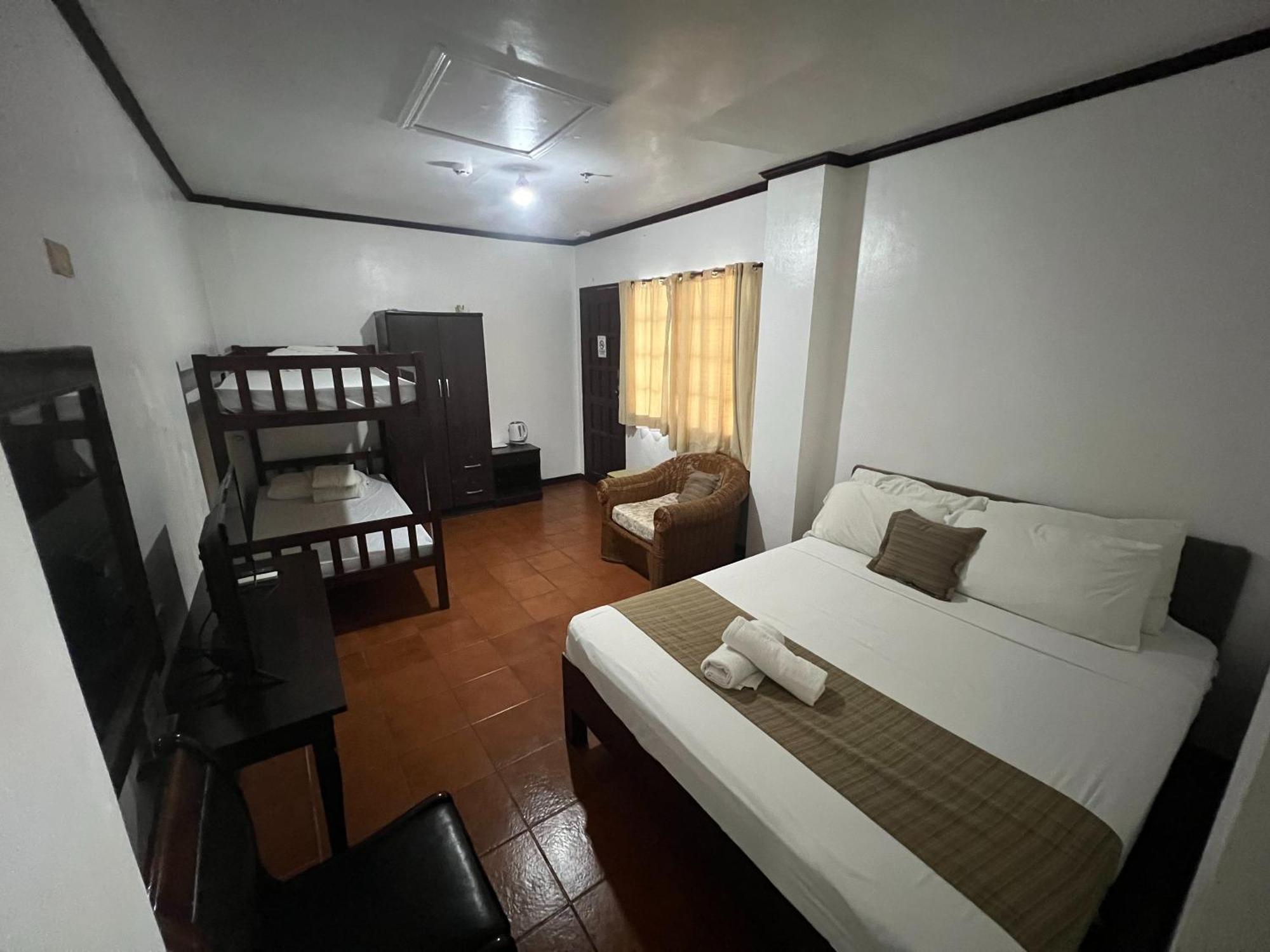 Subiza Beach Resort Olongapo Eksteriør bilde